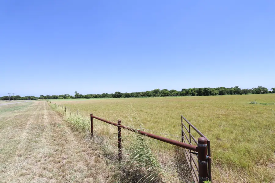 TBD New Windsor Parkway, McGregor, TX 76657 - #3