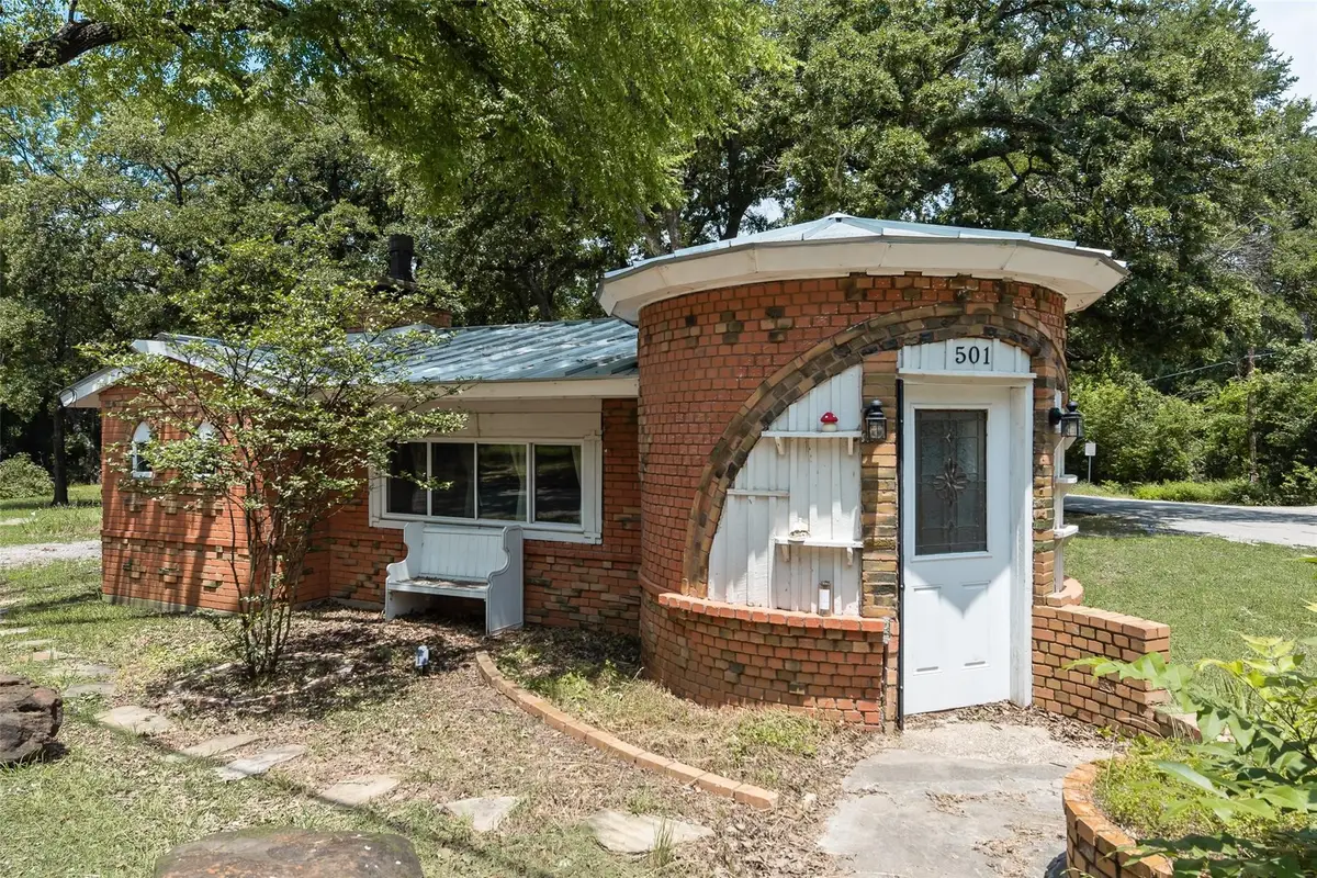 501 Lakeshore Road, Shady Shores, TX 76208 - #1