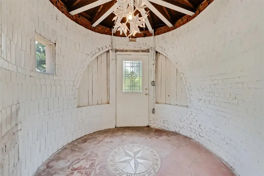 501 Lakeshore Road, Shady Shores, TX 76208 - #2
