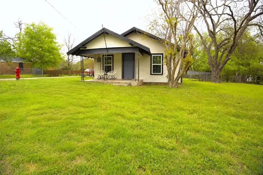 501 Eureka Street, Weatherford, TX 76086 - #2