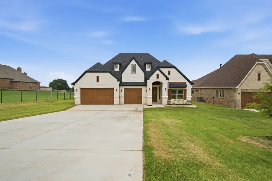 680 Jennings Lane, Azle, TX 76020 - #2