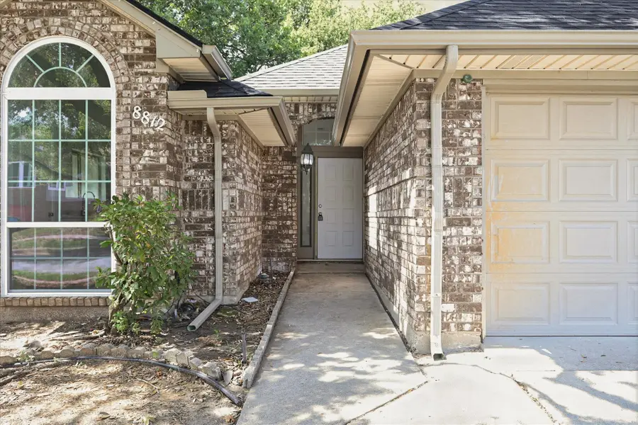 8812 Sabinas Trail, Fort Worth, TX 76118 - #3