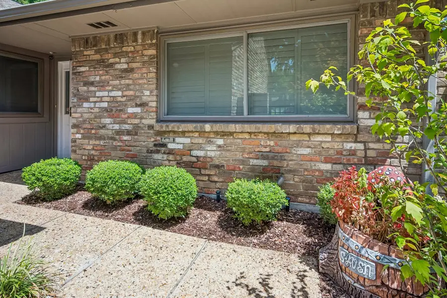 9629 Highland View Drive, Dallas, TX 75238 - #2