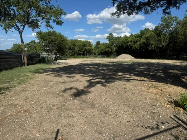 1160 Rodeo Center Boulevard, Mesquite, TX 75149