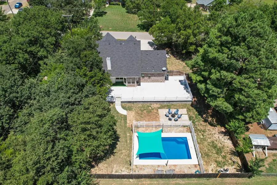 401 E Oakdale Street, Keene, TX 76059 - #2