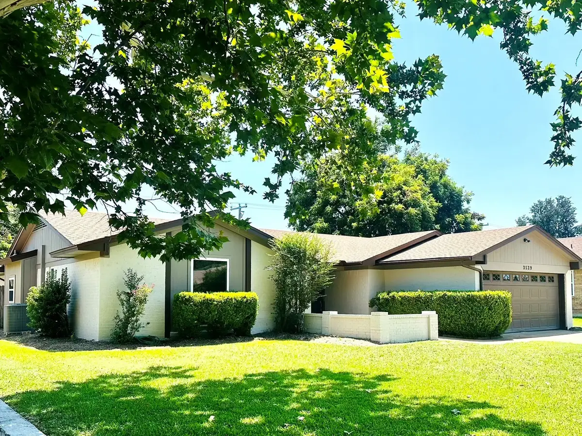3529 Kelvin Avenue, Fort Worth, TX 76133 - #1