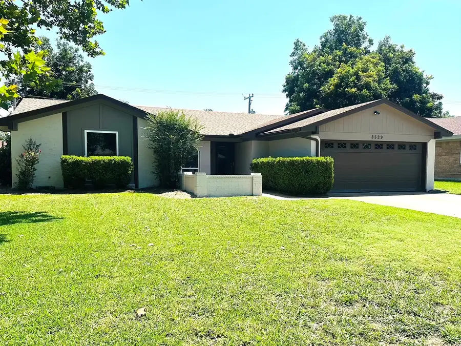 3529 Kelvin Avenue, Fort Worth, TX 76133 - #2