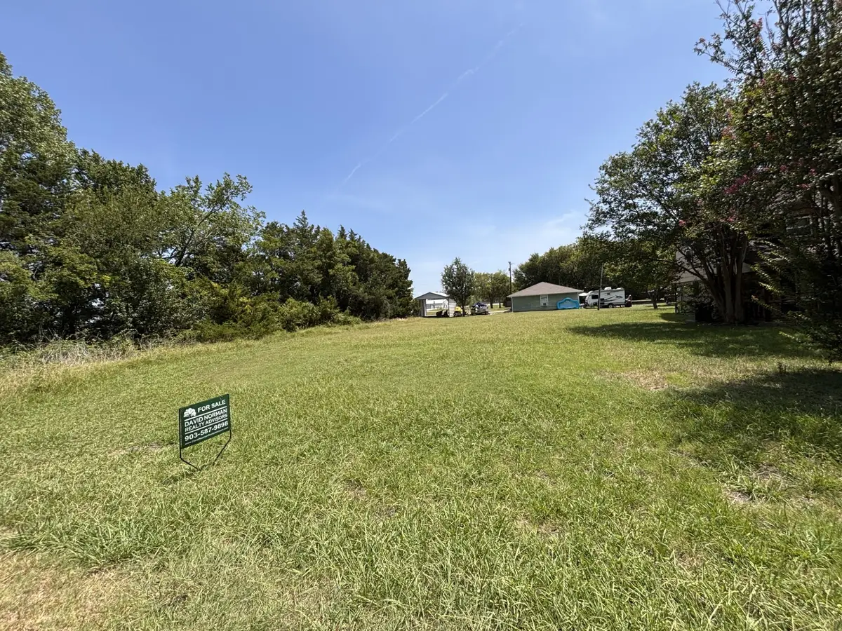 N Park N Park, Leonard, TX 75452 - #1