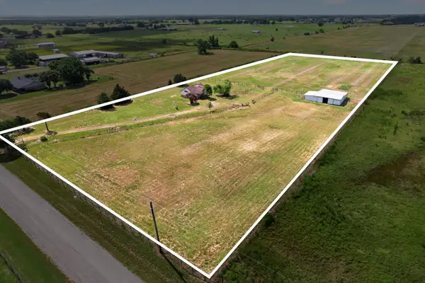11546 Foutch Road, Pilot Point, TX 76258
