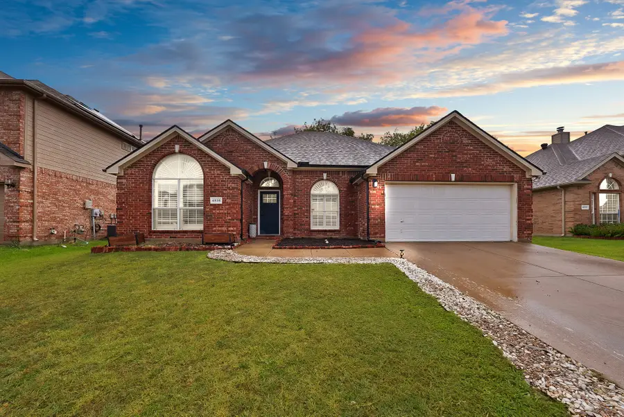 4535 Westchester Glen Drive, Grand Prairie, TX 75052 - #2