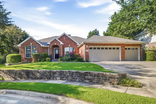 108 Trunkwood, Grapevine, TX 76051