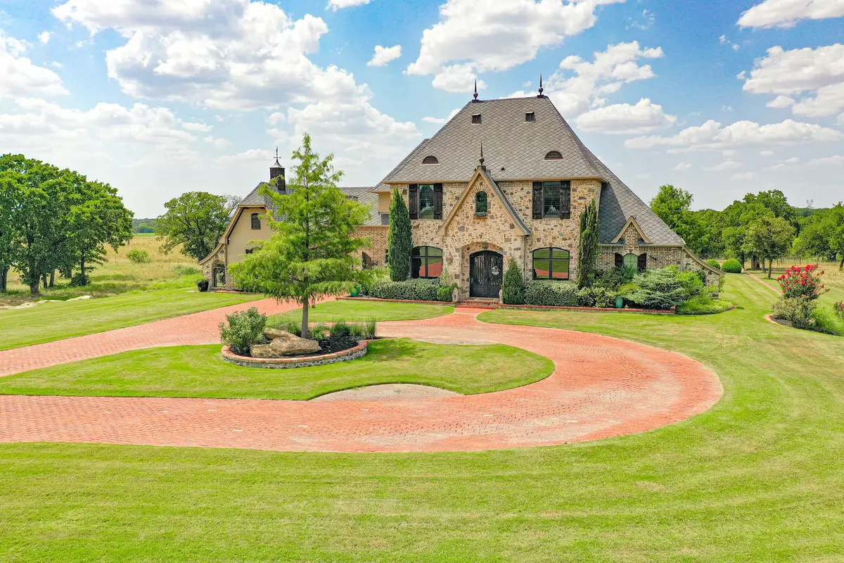 354 Ballpark Way, Jacksboro, TX 76458 - #1