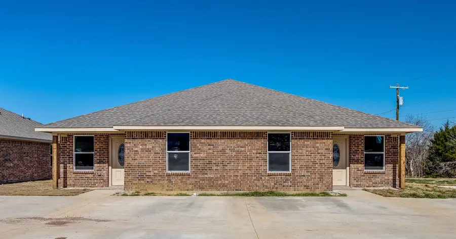 131-139 Houston Street, Italy, TX 76651 - #2