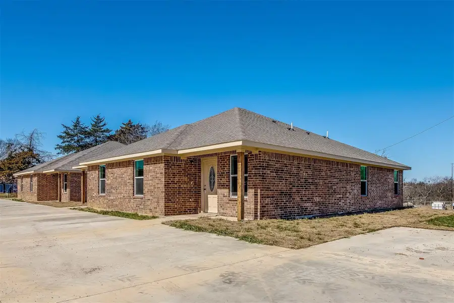 131-139 Houston Street, Italy, TX 76651 - #3