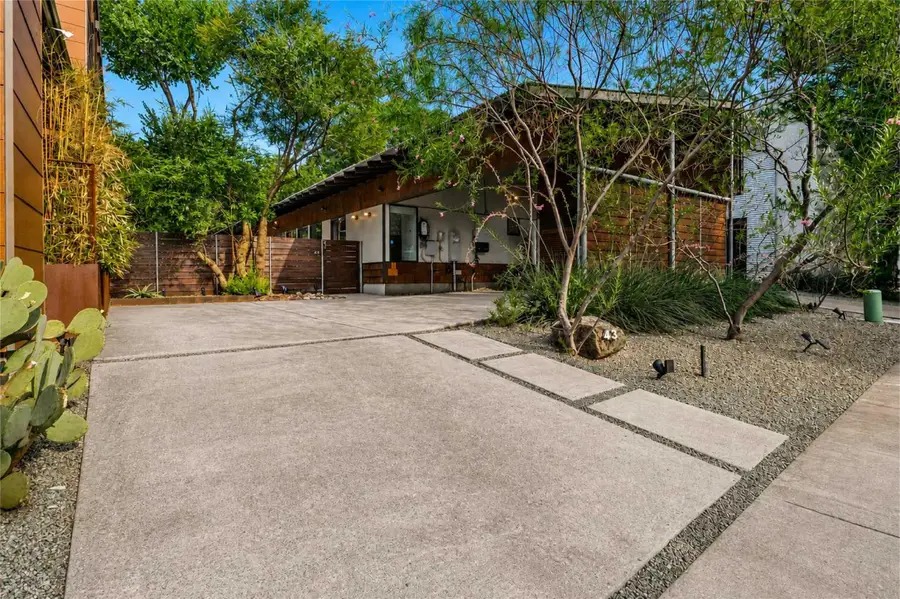 43 Vanguard Way, Dallas, TX 75243 - #2