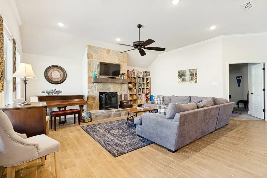 512 Sagebrush Court, Aledo, TX 76008 - #2
