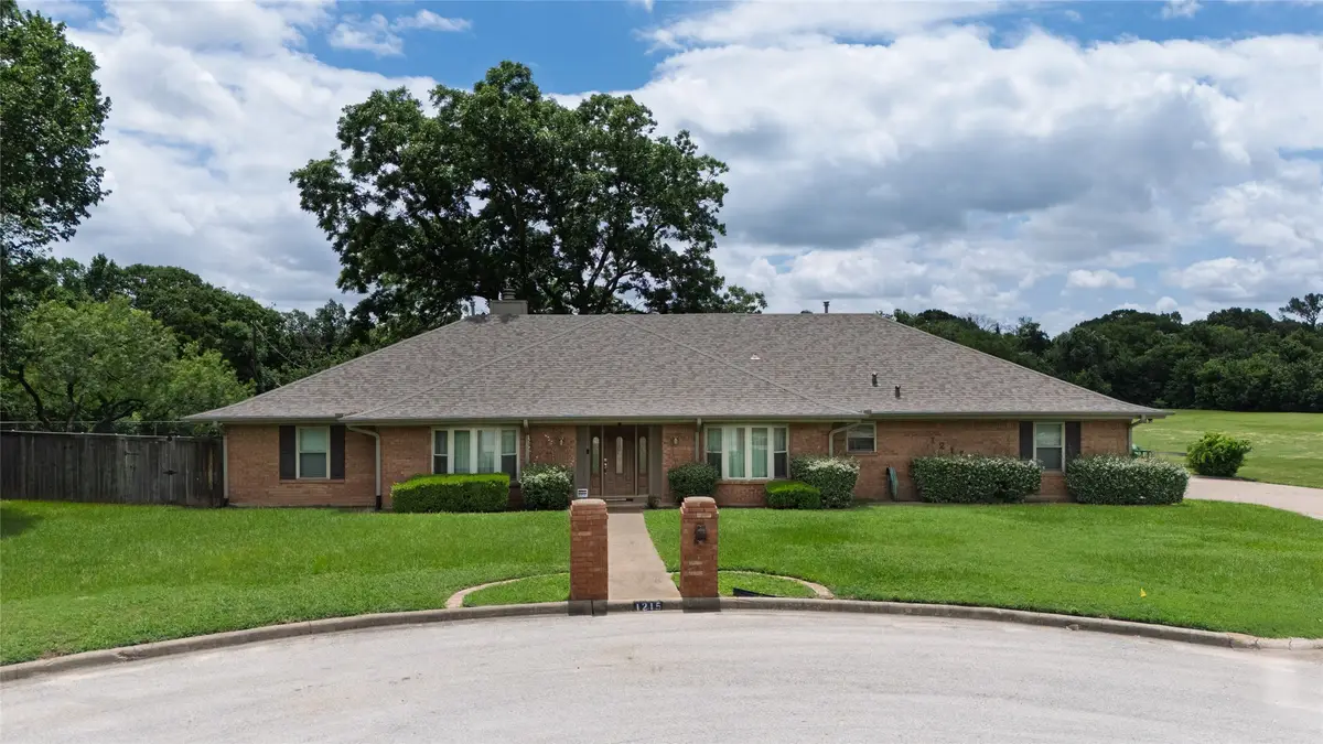 1215 Oakwood Trail, Southlake, TX 76092 - #1
