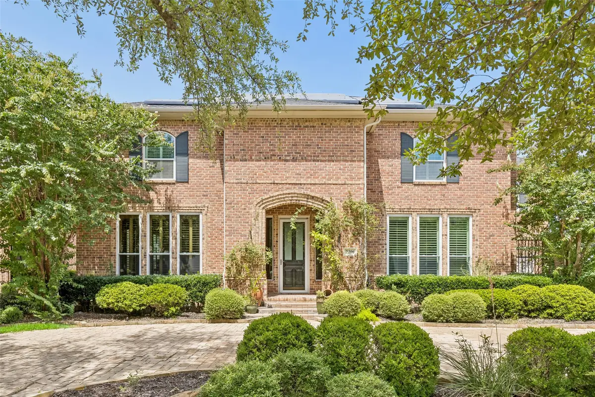 2206 Clearspring Drive N, Irving, TX 75063 - #1