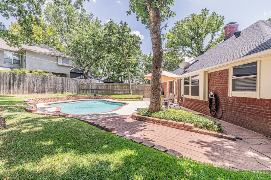 3901 Echo Hill Court, Arlington, TX 76001 - #3