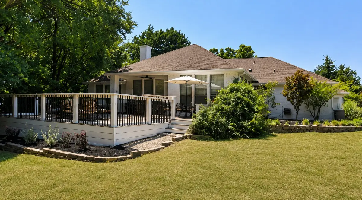 7204 Montgomery Road, Midlothian, TX 76065 - #1