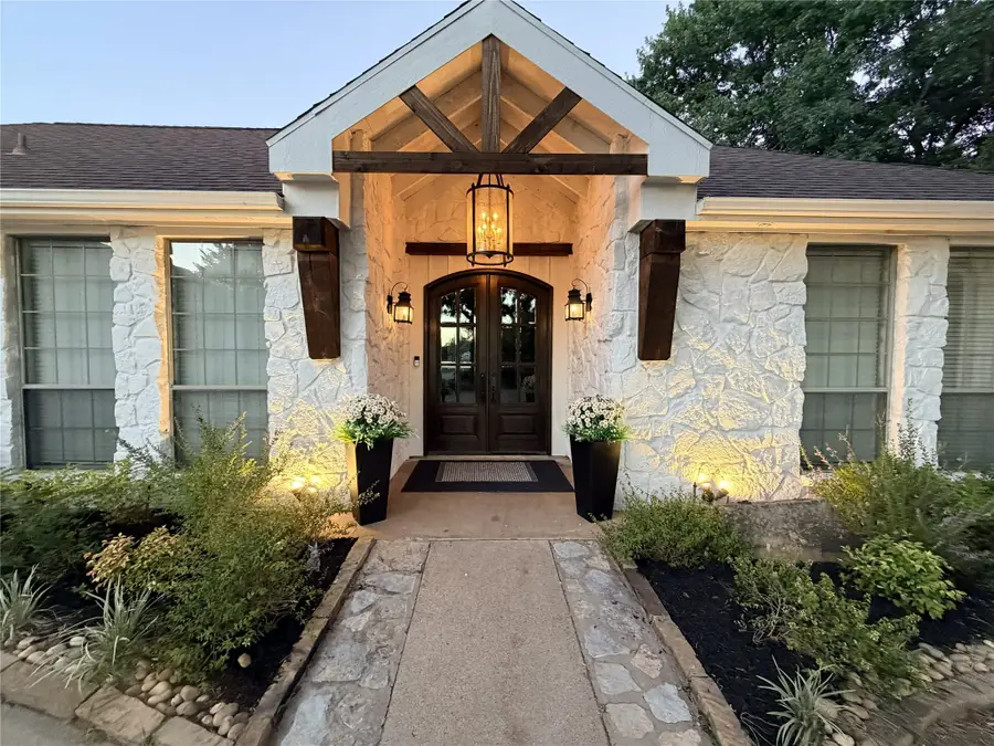 7204 Montgomery Road, Midlothian, TX 76065 - #3