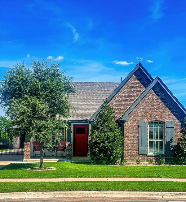 229 Tinker Trail, Burleson, TX 76028