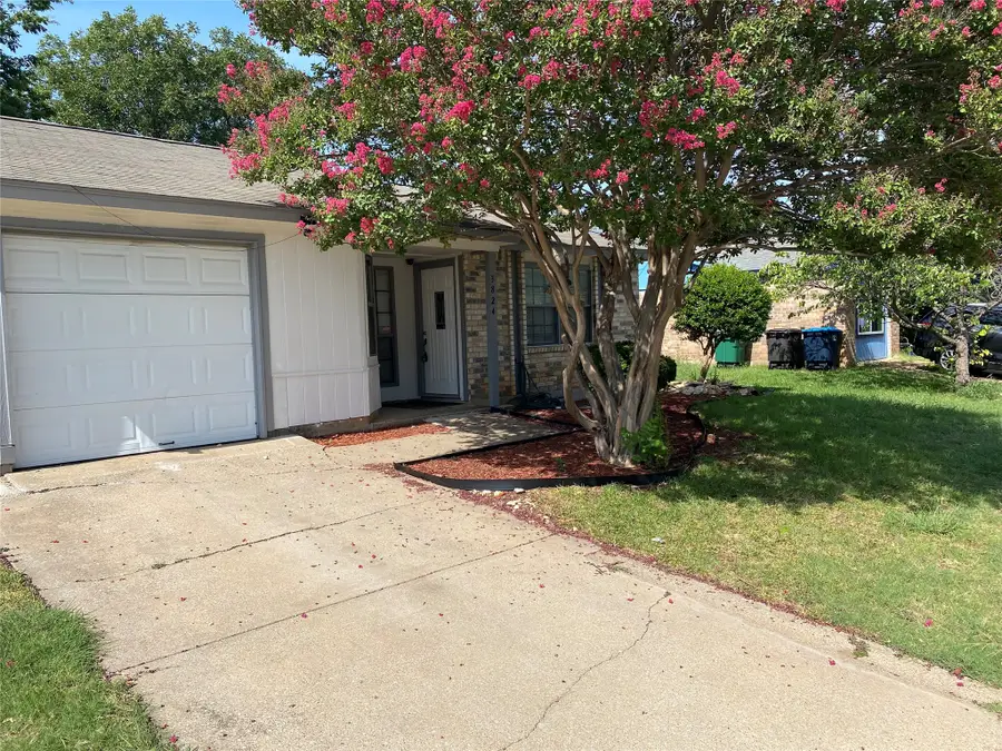 3824 Longmeadow Way, Fort Worth, TX 76133 - #2