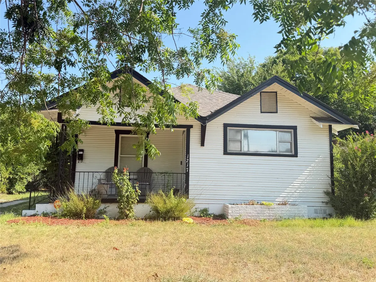 1217 Verbena Street, Fort Worth, TX 76104 - #1