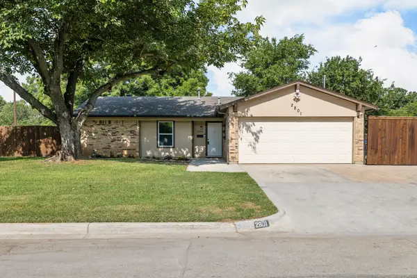 2801 Rosebud Lane, Richland Hills, TX 76118