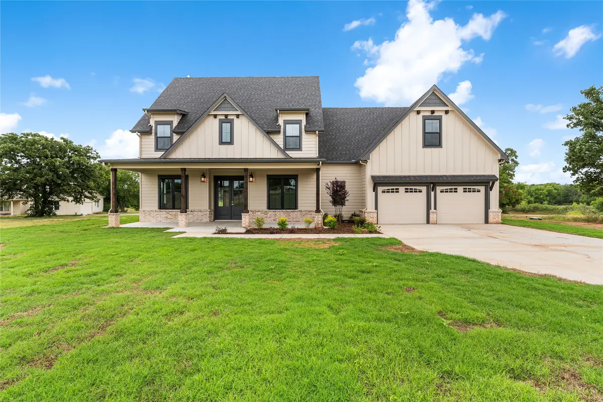 192 Lago Lane, Nocona, TX 76255 - #1
