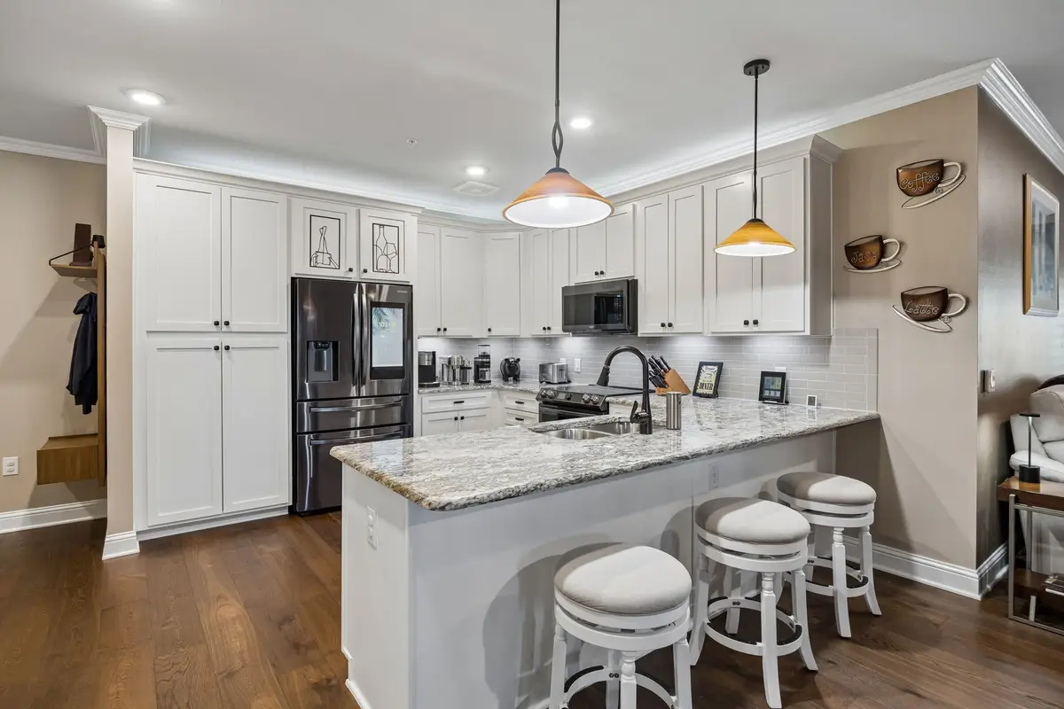 1735 Wittington Place #3207, Farmers Branch, TX 75234 - #1
