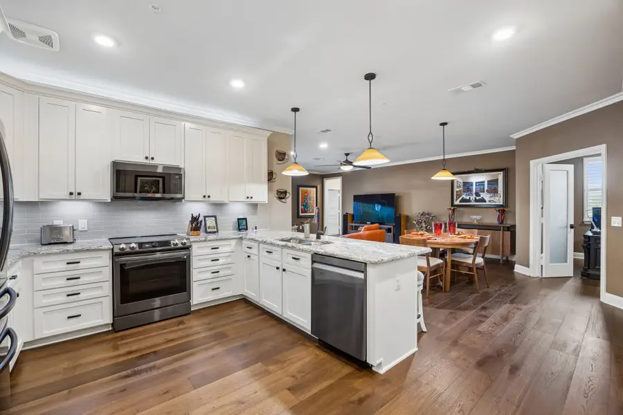 1735 Wittington Place #3207, Farmers Branch, TX 75234 - #2