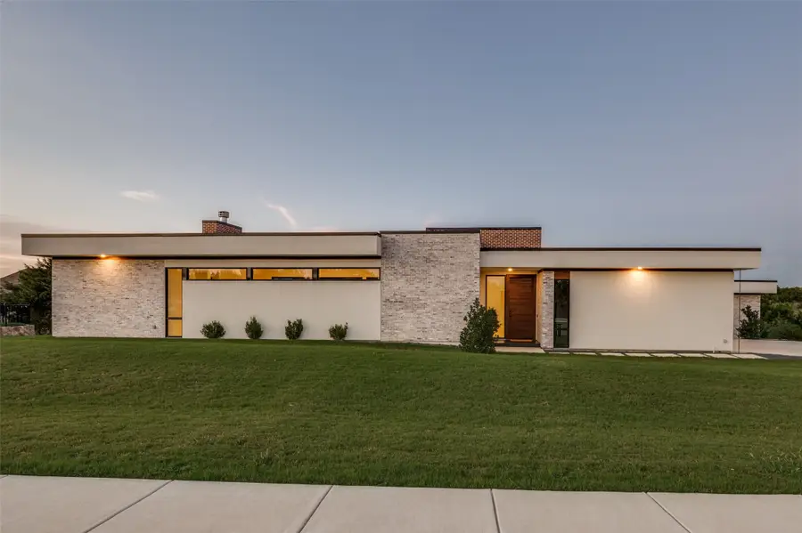 3120 Sanctuary Drive, Grand Prairie, TX 75104 - #2