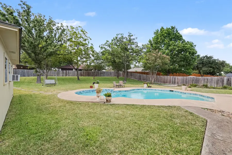 1905 Toler Trail, Garland, TX 75043 - #2