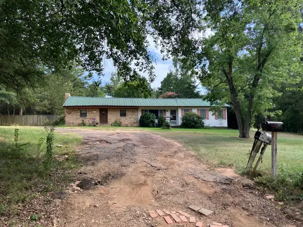 432 County Road 4025, Mt Pleasant, TX 75455