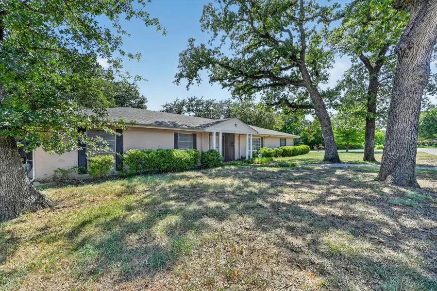 7200 Ellis Road, Fort Worth, TX 76112 - #2