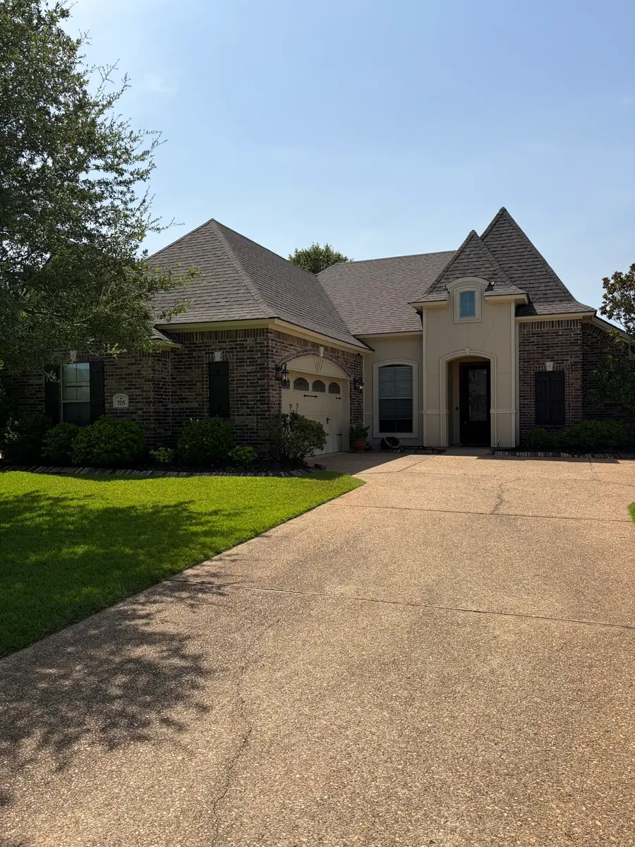 705 Saint Martins Lane, Bossier City, LA 71111 - #2