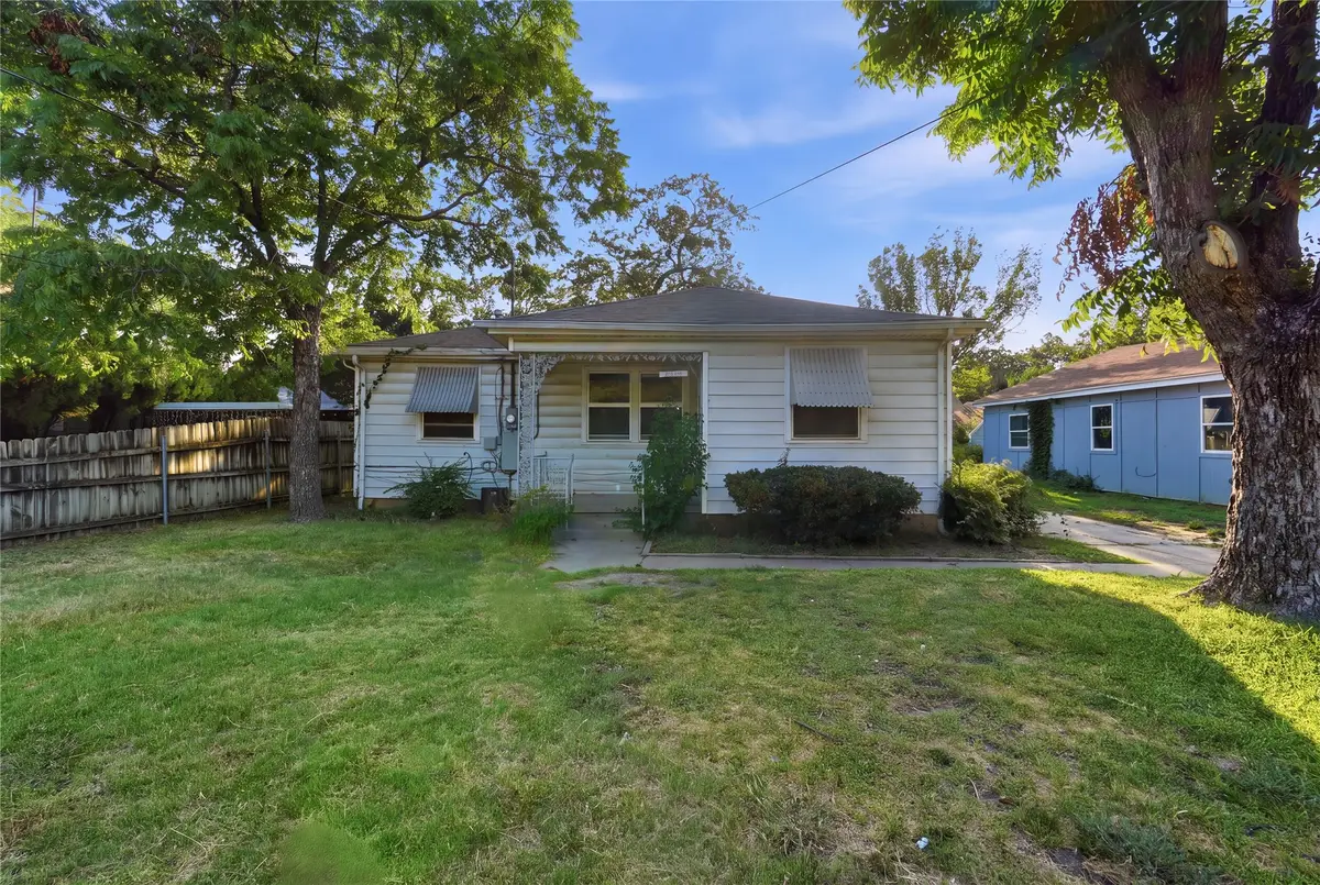 2204 Tierney Road, Fort Worth, TX 76112 - #1