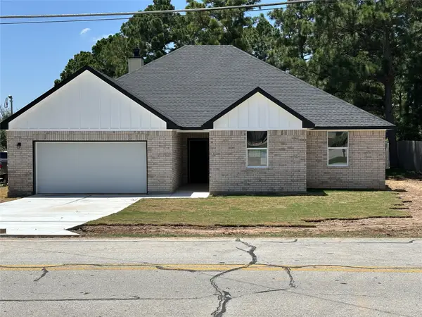 109 Mauna Kea Lane, Bastrop, TX 78602