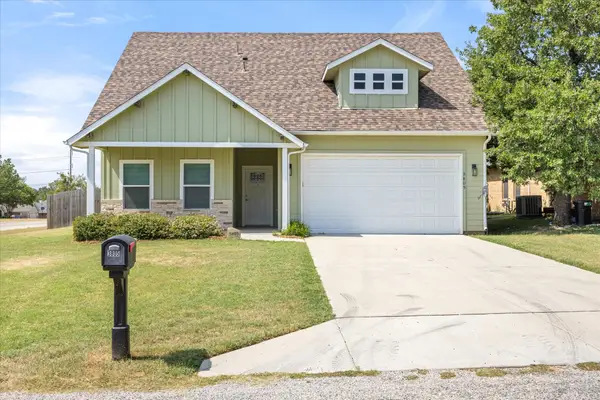 3805 Sage Court, Granbury, TX 76048