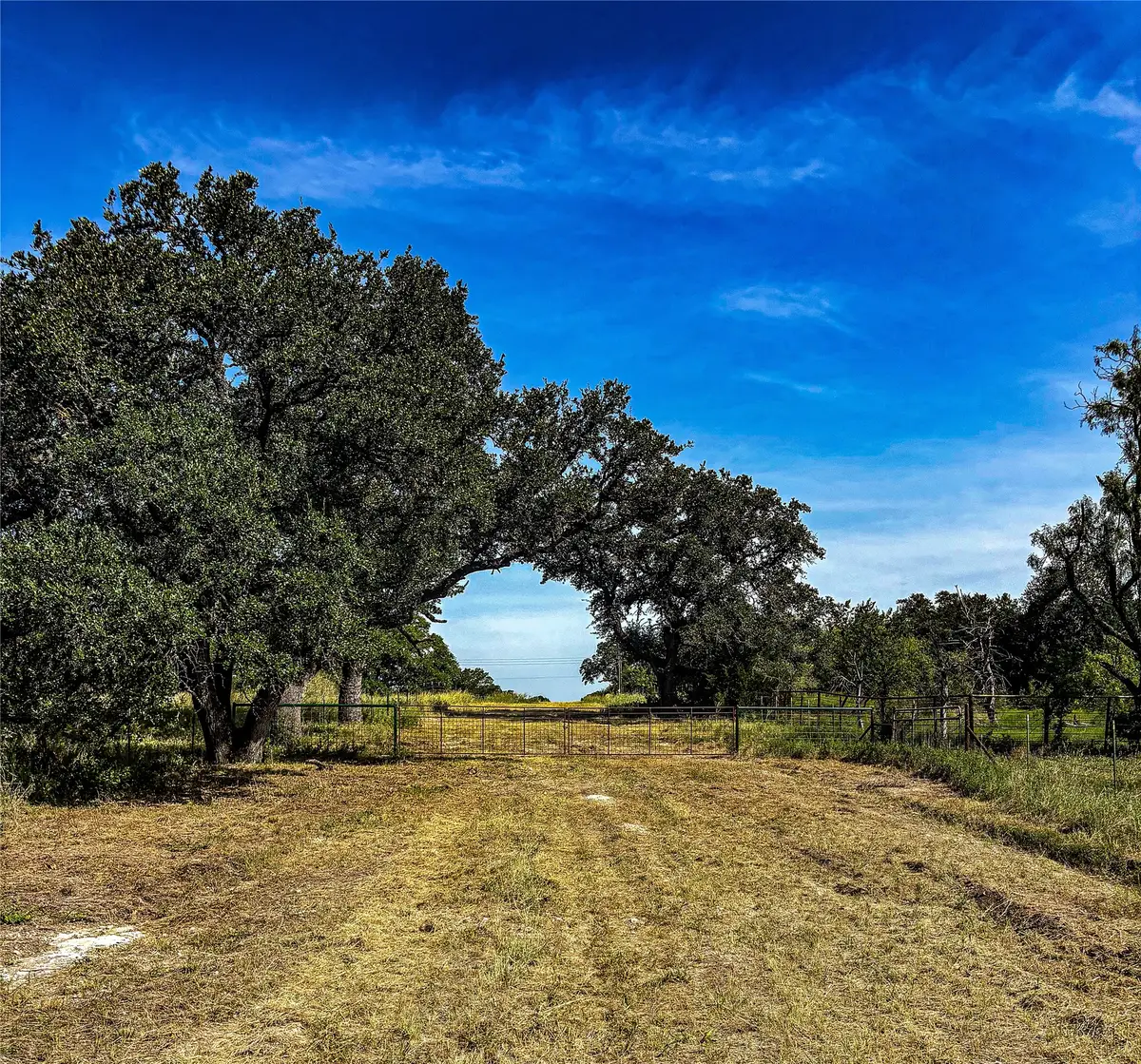 5075 Hwy 22, Hamilton, TX 76531 - #1