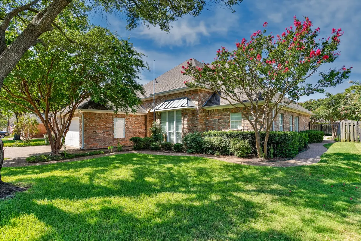 913 Mesquite Street, Gainesville, TX 76240 - #1