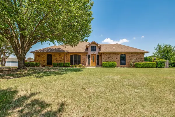 2806 Cinnamon Springs Road, Glenn Heights, TX 75154