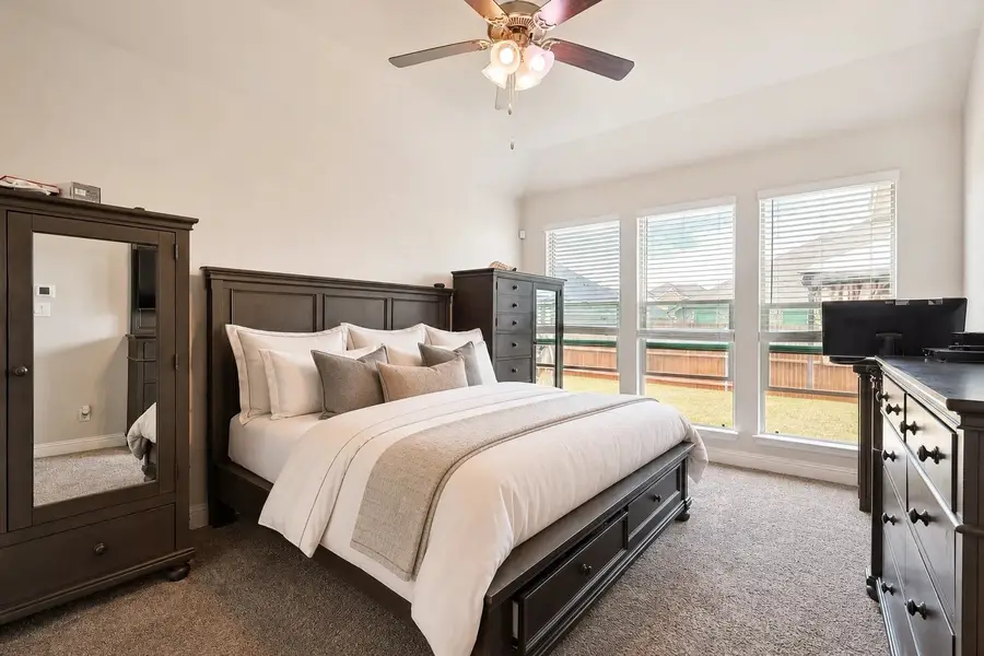 3712 Rolling Meadows Drive, Grand Prairie, TX 76065 - #3