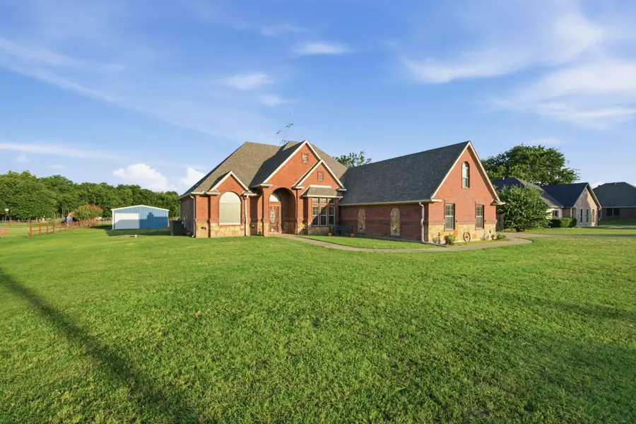 148 Fossil Rock Drive, Azle, TX 76020 - #2