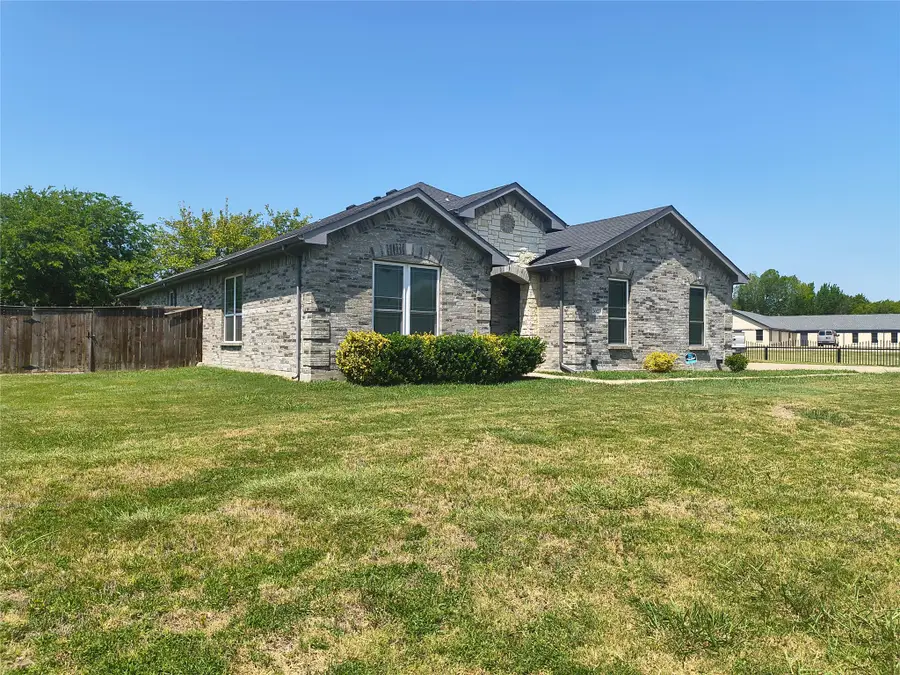 3027 Ames Road, Lancaster, TX 75134 - #3