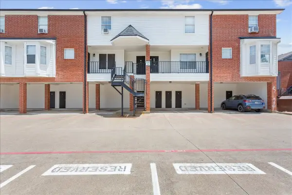 600 Bagby Avenue #5C, Waco, TX 76706