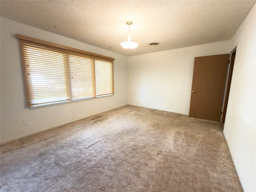 2117 Oakwood Lane, Abilene, TX 79605 - #2