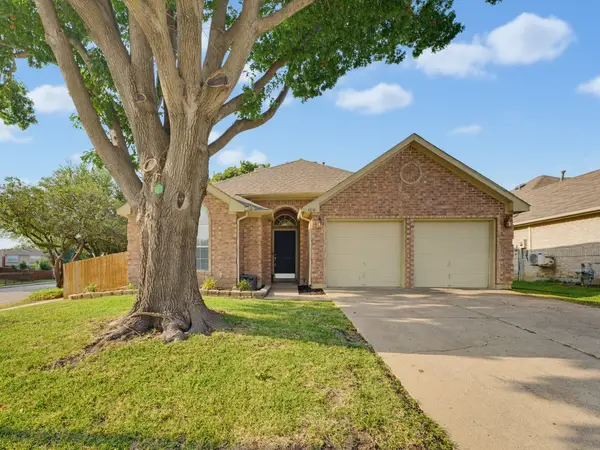 4816 N Cascades Street, Fort Worth, TX 76137