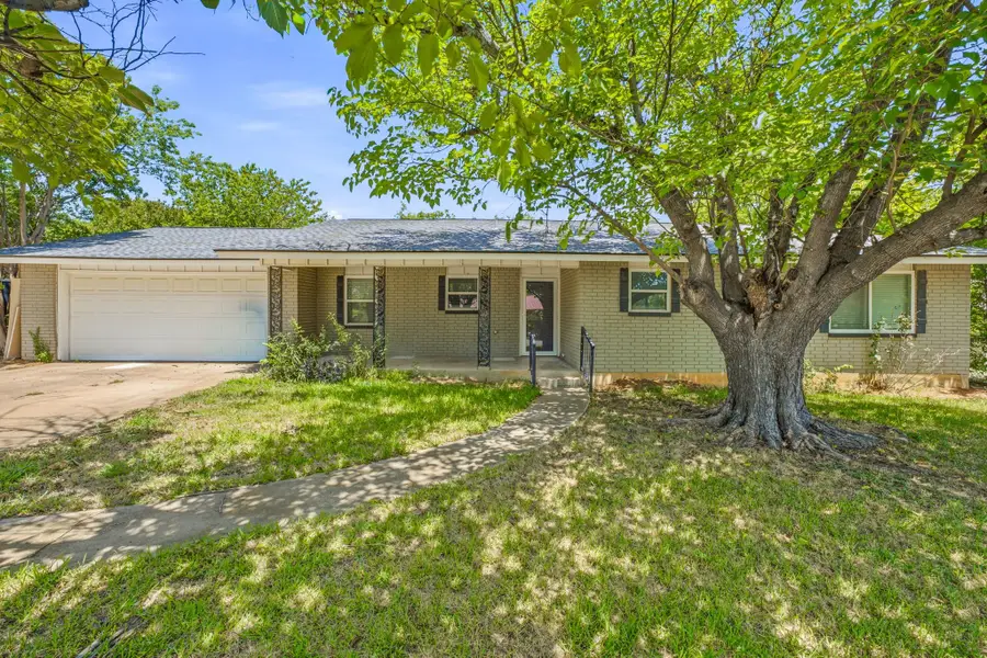 1085 W Park Street, Stephenville, TX 76401 - #3